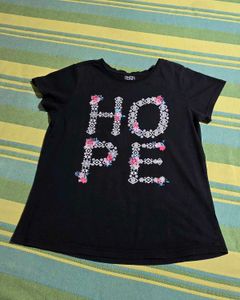 2 T-shirts at the price of 1