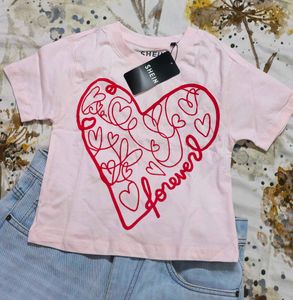 Pink Heart Graphic T-Shirt