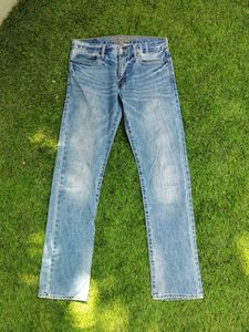 Light Wash Denim Jeans