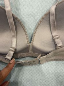 Women’s Nude Beige Ribbed Wireless Bra – Lightly U