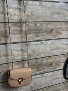 Sling bag