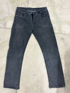 Stylish Grey Wash Denim Jeans