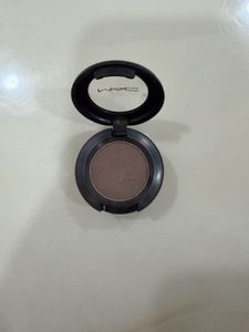 MAC BRUN- Eyebrow powder / eyeshadow