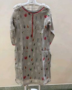 Stylish Grey Kurta Set with Floral Print