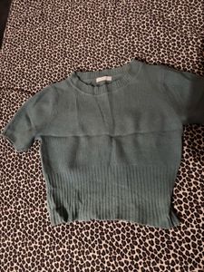 Ribbed Knit Cropped Top