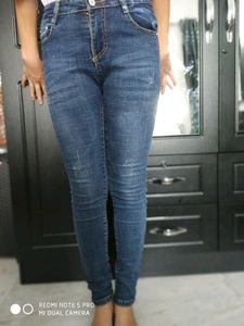 skinny jeans