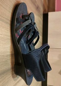Stylish Women's Sandals