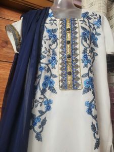 Pretty Embroidery Work Kurti With Dupatta