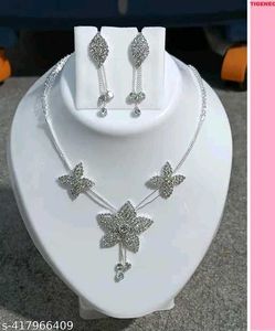Stunning CZ Stone Jewellery Set