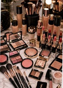 🌸🥰DREAMY MYSTERY MAKEUP VAULT🥰🌸
