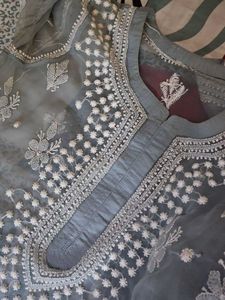 Elegant Grey Embroidered Kurta