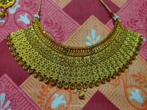 Elegant Gold Finish Necklace Set for Occasions