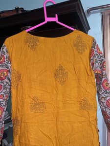 Yellow Floral Print Kurta