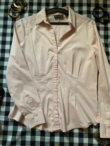 Elegant Pink Button-Up Blouse