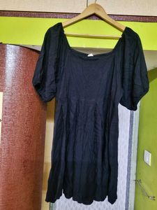 Chic Black Dress