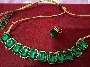 Emerald Green Necklace Set