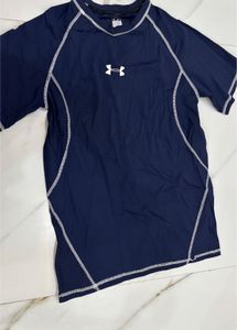 Under Armour Men's Navy T-Shirt