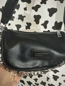 Stylish Black Shoulder Bag