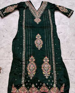 Emerald Green Embroidered Kurta Set