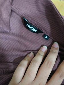 Stylish Maroon Collared V-Neck Top