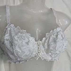 Beautiful 🪔White Lace Bra