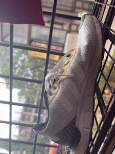 Adidas Swift Run Sneaker