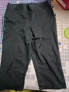Imported Fabric Capri For Women In 32 Waist