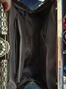 I Want To Sell My Handbag