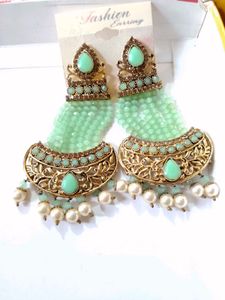 Stunning Mint Green Beaded Earrings