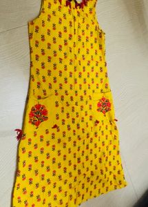 Vibrant Yellow Floral Print Kurta