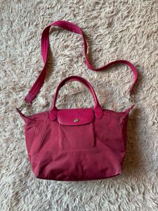 beautiful Long champ with strap