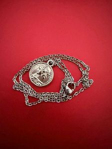 Elegant Coin Pendant Necklace