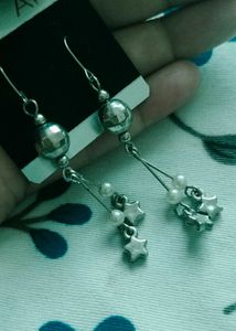 Charming Star &amp; Pearl Drop Earrings