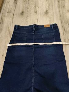 Ma5943 Zola Classic Dark Wash Denim Skirt