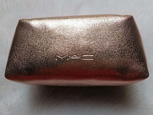 Mac luxe rosegold pouch 💕♥️