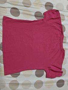 Daily wear Pink T-Shirt with Floral Applique