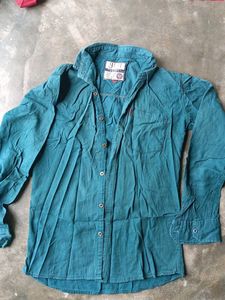 Men's Teal Button-Up Shirt