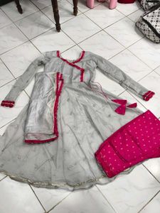 Elegant Grey Kurta Set with Pink Trim