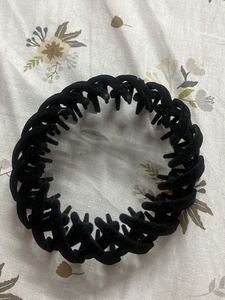 Stylish Black Bird's Nest Hair Clip