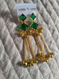 Kashmiri Gungro jumka Green Geometric and Pink Ova