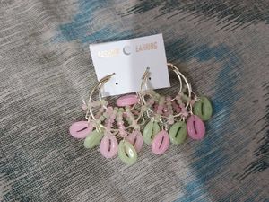 Beautiful earings.
