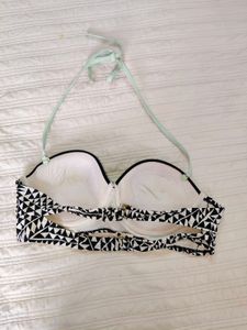 Stylish Geometric Print Bikini Top