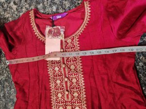 Maroon Kurta Set with Golden Embroidery