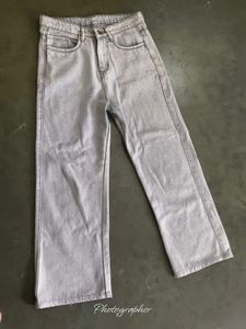 💙 Light Washed Straight leg Jeans 💙