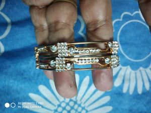 ONLY FOR SWAP OR CASH NOT IN POINTS  Rose Gold Kangan 2