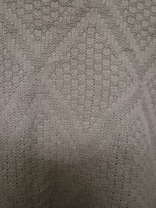 Cozy Knit Sweater - Diamond Pattern