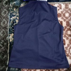 M size Elegant Sleeveless Navy Blue Top