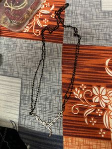 Mangalsutra In Jarkan With Earrings