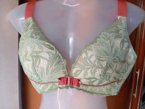 Green Lace Push Up Bra