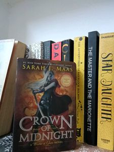 Throne of Glass series book 1 and 2